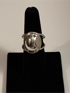 Robert Lee Morris (RLM Studio) Modernist Sterling Silver Oval Dome Ring  Sz 7.5